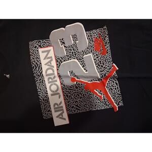 Jordan Elephant Print Tee sz M